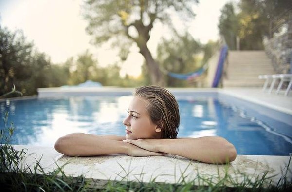 Optez pour un camping avec piscine chauffée dans le Var